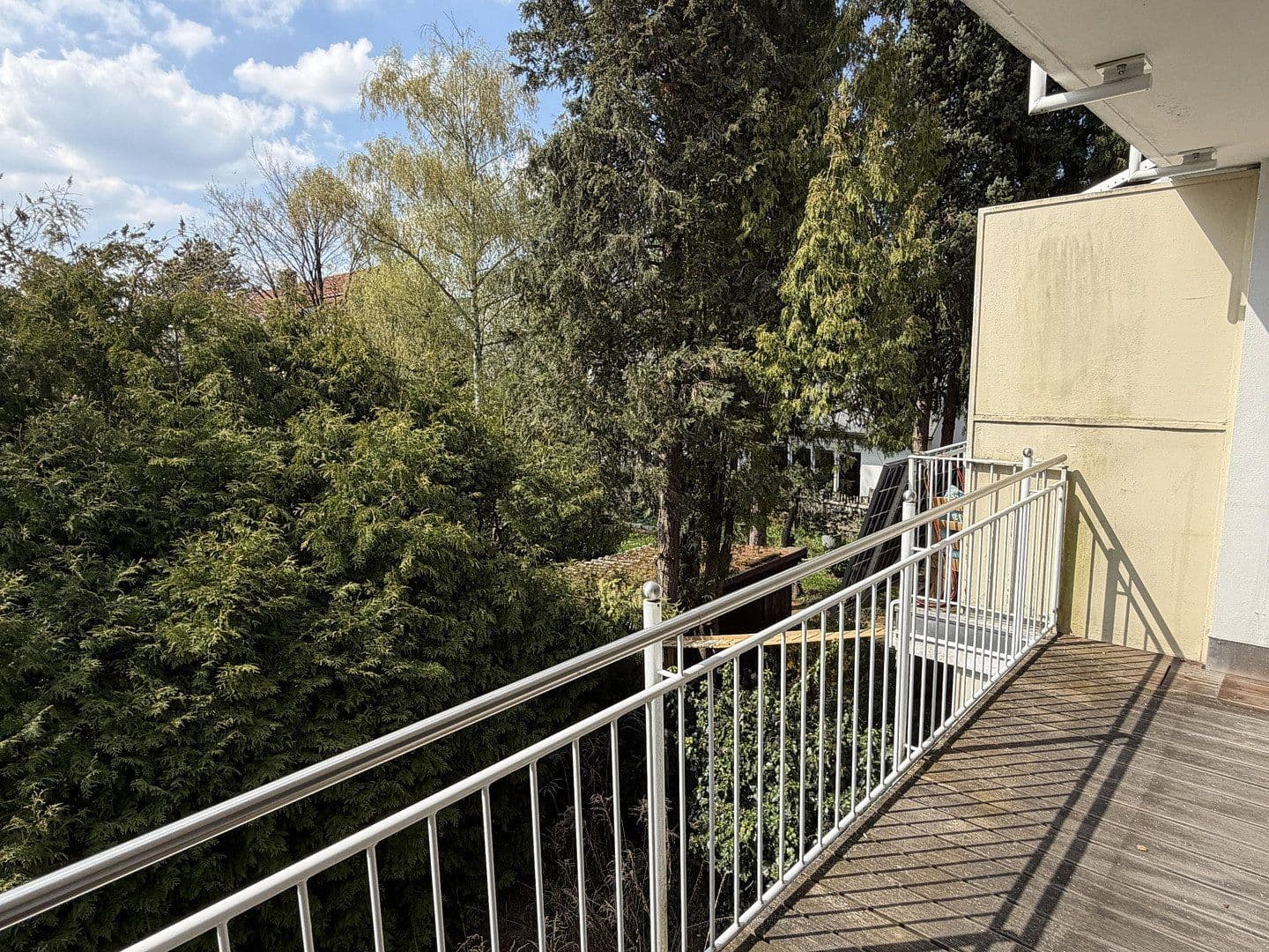 Pronájem bytu 3+1 78 m², Altmühlstraße, München, Bavorsko Pronájem bytu 3+1 78 m², Altmühlstraße, München, Bavorsko