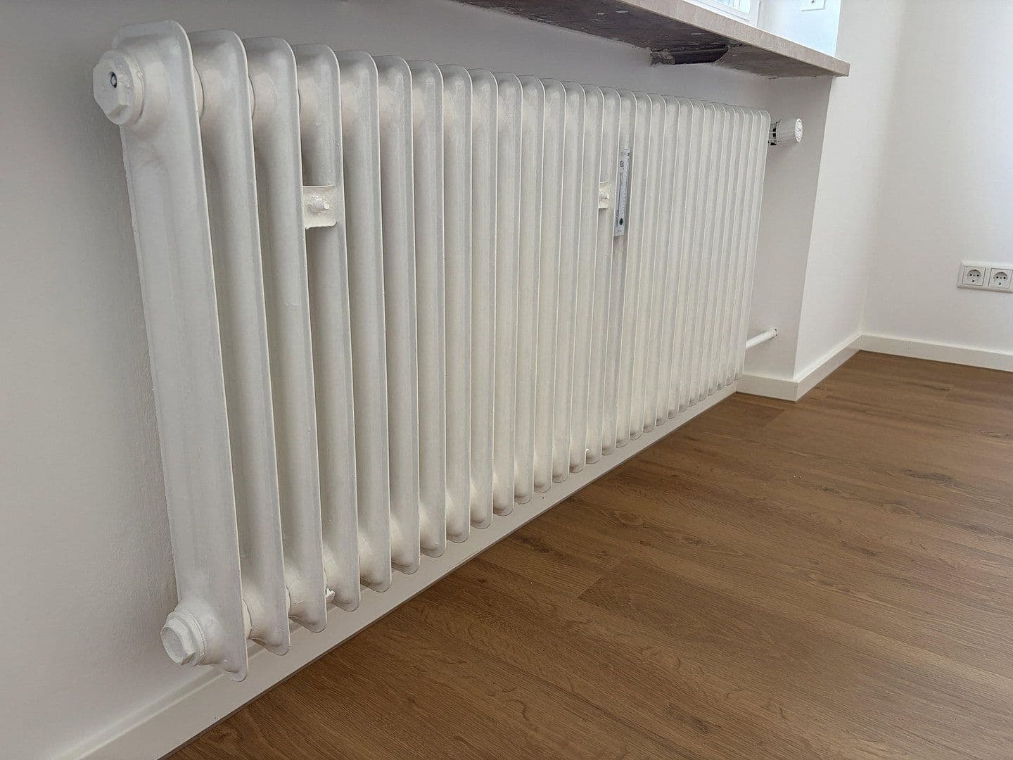 Pronájem bytu 3+1 78 m², Altmühlstraße, München, Bavorsko Pronájem bytu 3+1 78 m², Altmühlstraße, München, Bavorsko