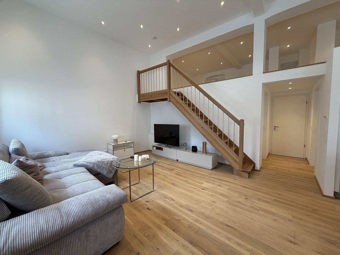 Pronájem bytu 1+kk 61 m², Blumenstraße 25, Heidelberg, Bádensko-Württembersko Pronájem bytu 1+kk 61 m², Blumenstraße 25, Heidelberg, Bádensko-Württembersko