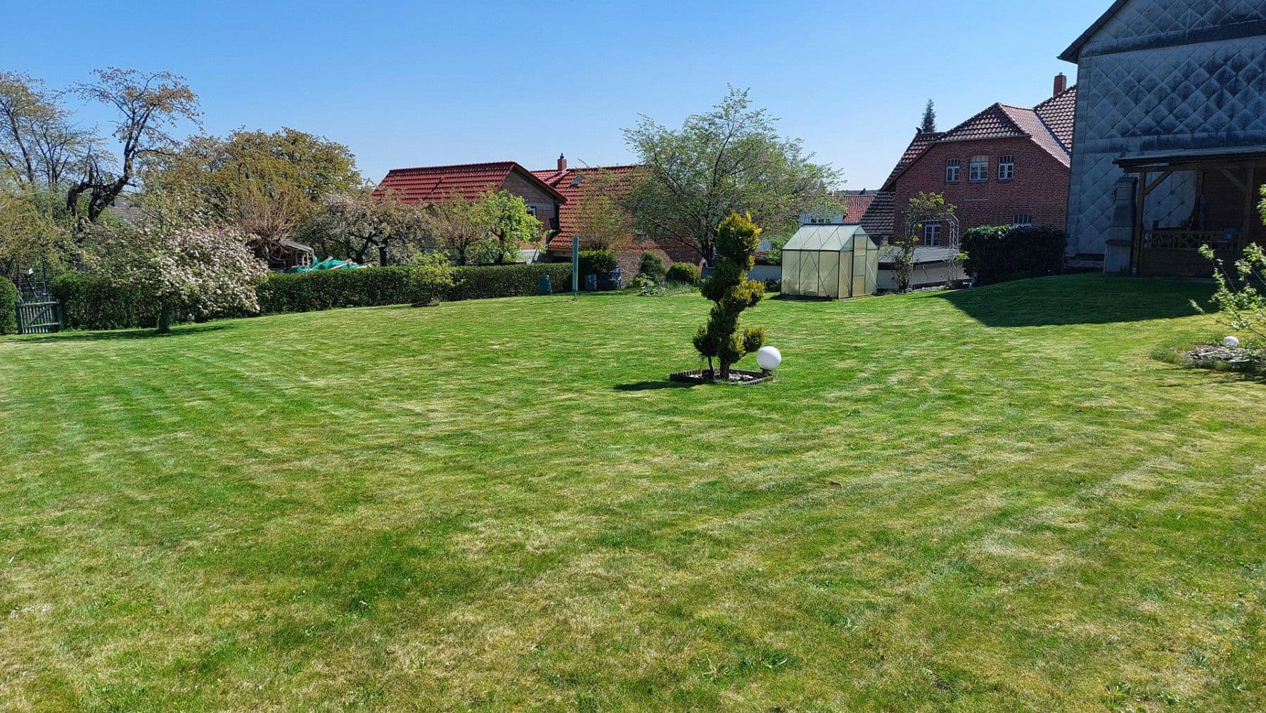 Prodej domu 280 m², pozemek 1.380 m², Bad Münder am Deister, Dolní Sasko Prodej domu 280 m², pozemek 1.380 m², Bad Münder am Deister, Dolní Sasko