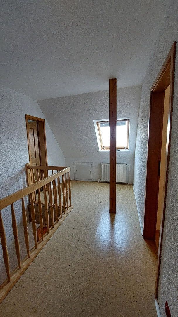 Prodej domu 280 m², pozemek 1.380 m², Bad Münder am Deister, Dolní Sasko Prodej domu 280 m², pozemek 1.380 m², Bad Münder am Deister, Dolní Sasko