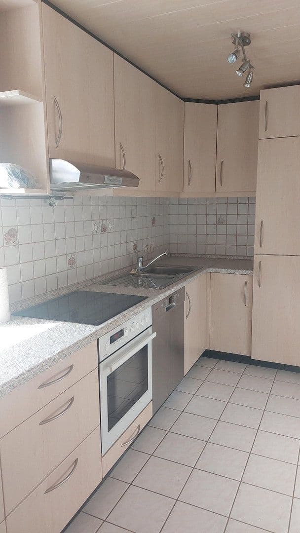 Prodej domu 280 m², pozemek 1.380 m², Bad Münder am Deister, Dolní Sasko Prodej domu 280 m², pozemek 1.380 m², Bad Münder am Deister, Dolní Sasko