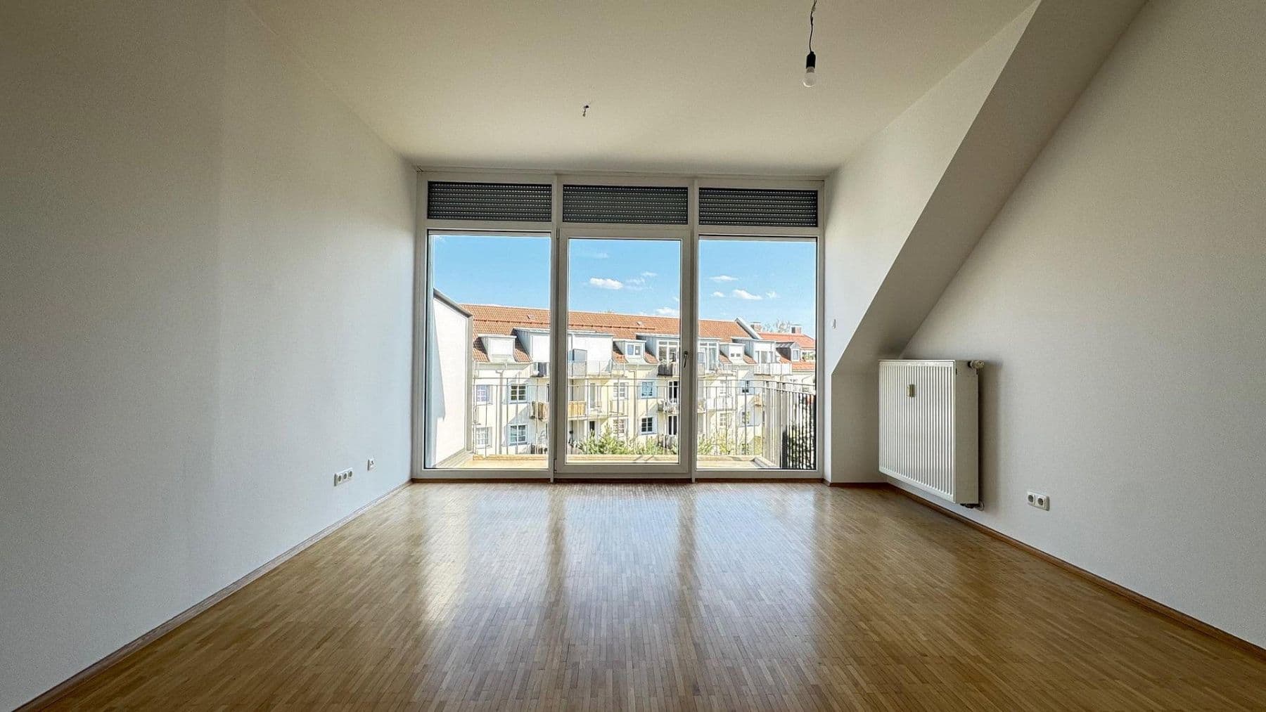 Pronájem bytu 2+1 58 m², Naupliastraße 9, München, Bavorsko Pronájem bytu 2+1 58 m², Naupliastraße 9, München, Bavorsko