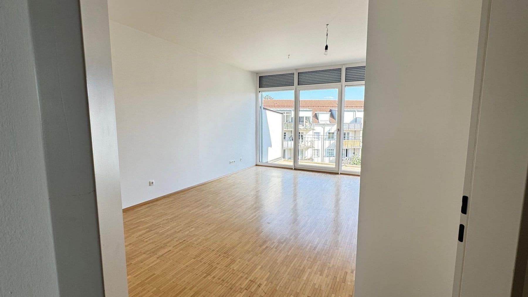 Pronájem bytu 2+1 58 m², Naupliastraße 9, München, Bavorsko Pronájem bytu 2+1 58 m², Naupliastraße 9, München, Bavorsko