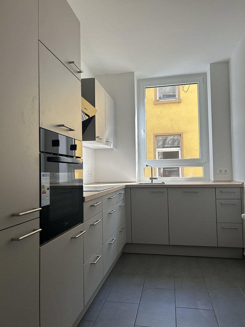 Pronájem bytu 4+1 100 m², Koselstraße, Frankfurt am Main, Hessen Pronájem bytu 4+1 100 m², Koselstraße, Frankfurt am Main, Hessen