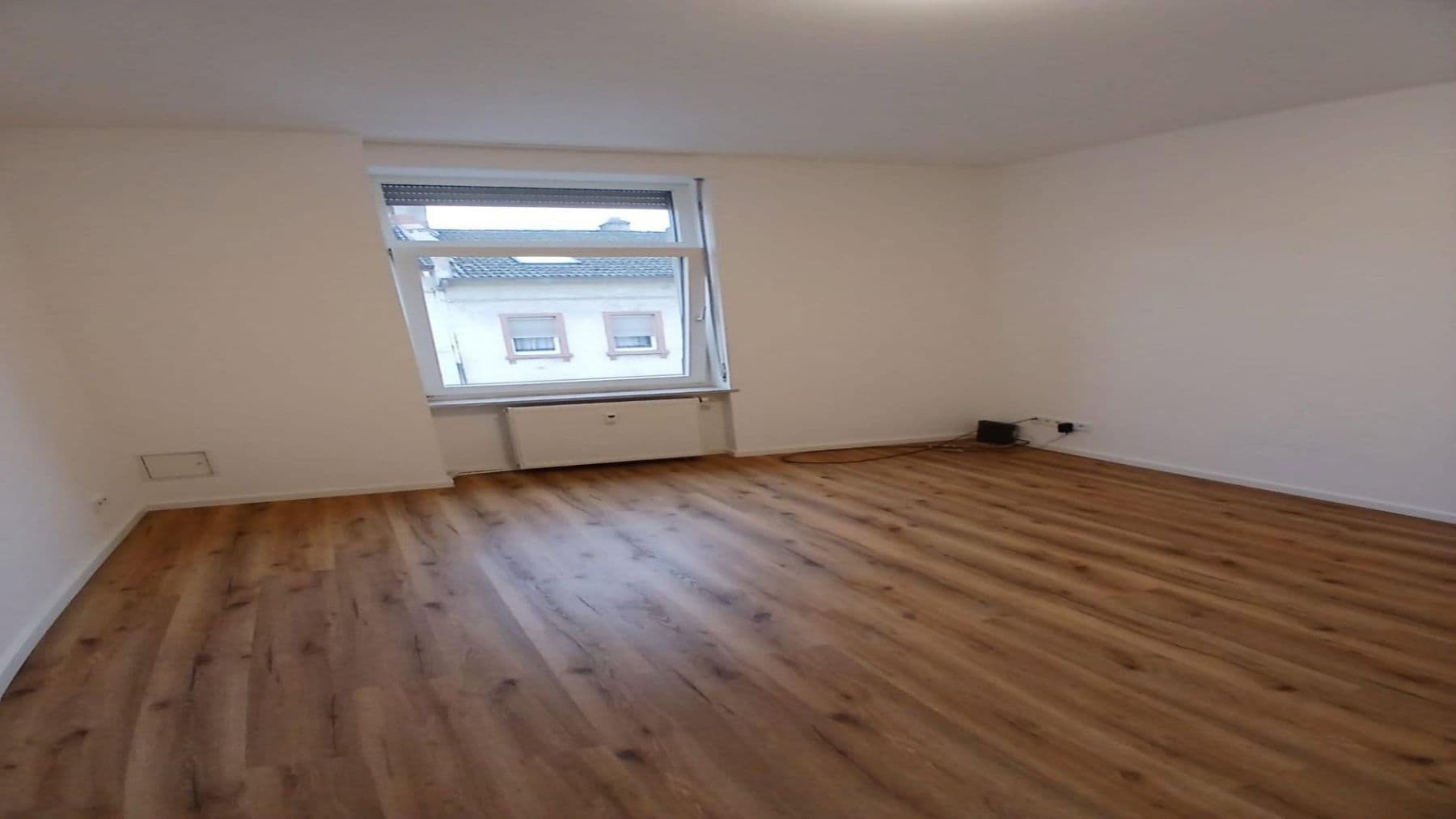 Pronájem bytu 2+1 45 m², Offenbach am Main, Hessen Pronájem bytu 2+1 45 m², Offenbach am Main, Hessen