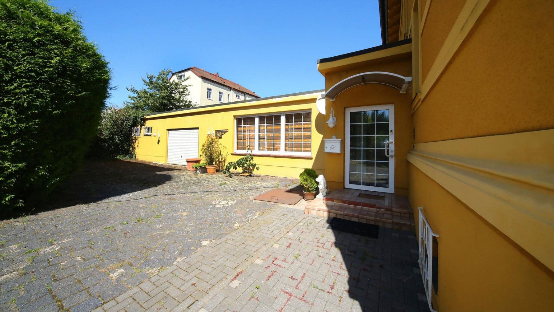Prodej domu 275 m², pozemek 664 m², Teutschenthal, Sasko-Anhaltsko Prodej domu 275 m², pozemek 664 m², Teutschenthal, Sasko-Anhaltsko