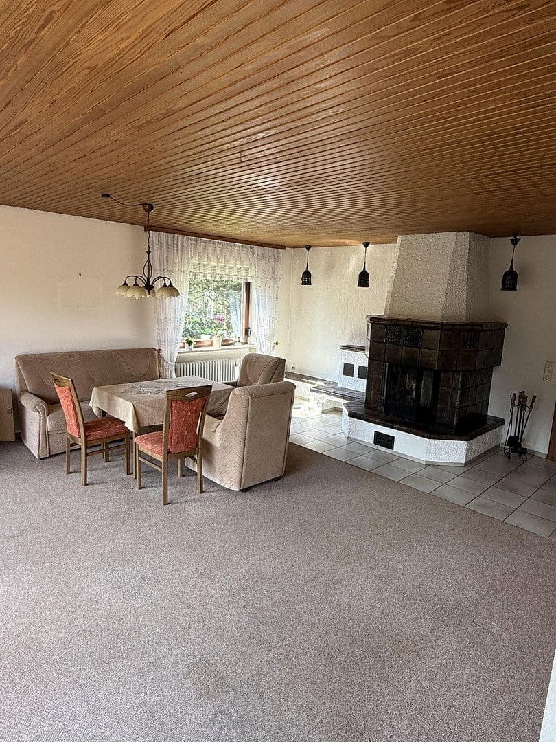 Prodej domu 211 m², pozemek 939 m², Großenkneten, Dolní Sasko Prodej domu 211 m², pozemek 939 m², Großenkneten, Dolní Sasko