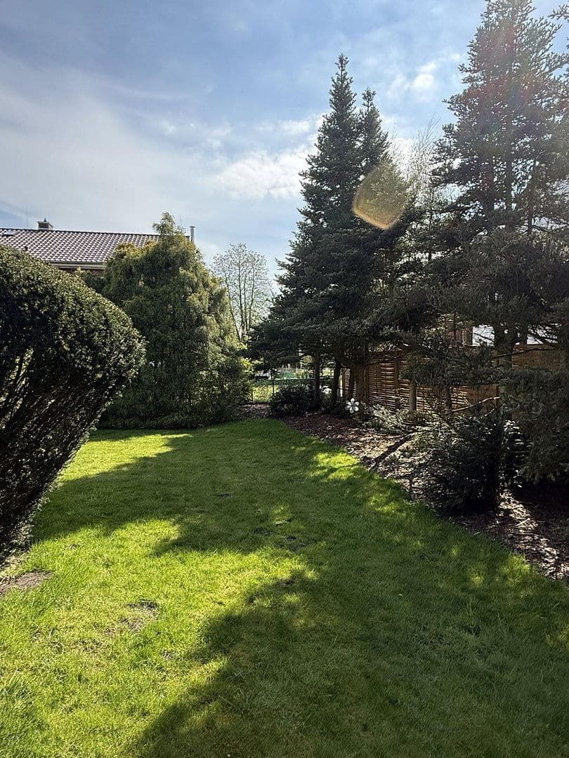 Prodej domu 211 m², pozemek 939 m², Großenkneten, Dolní Sasko Prodej domu 211 m², pozemek 939 m², Großenkneten, Dolní Sasko
