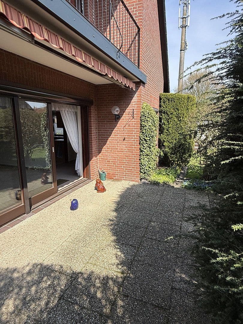 Prodej domu 211 m², pozemek 939 m², Großenkneten, Dolní Sasko Prodej domu 211 m², pozemek 939 m², Großenkneten, Dolní Sasko