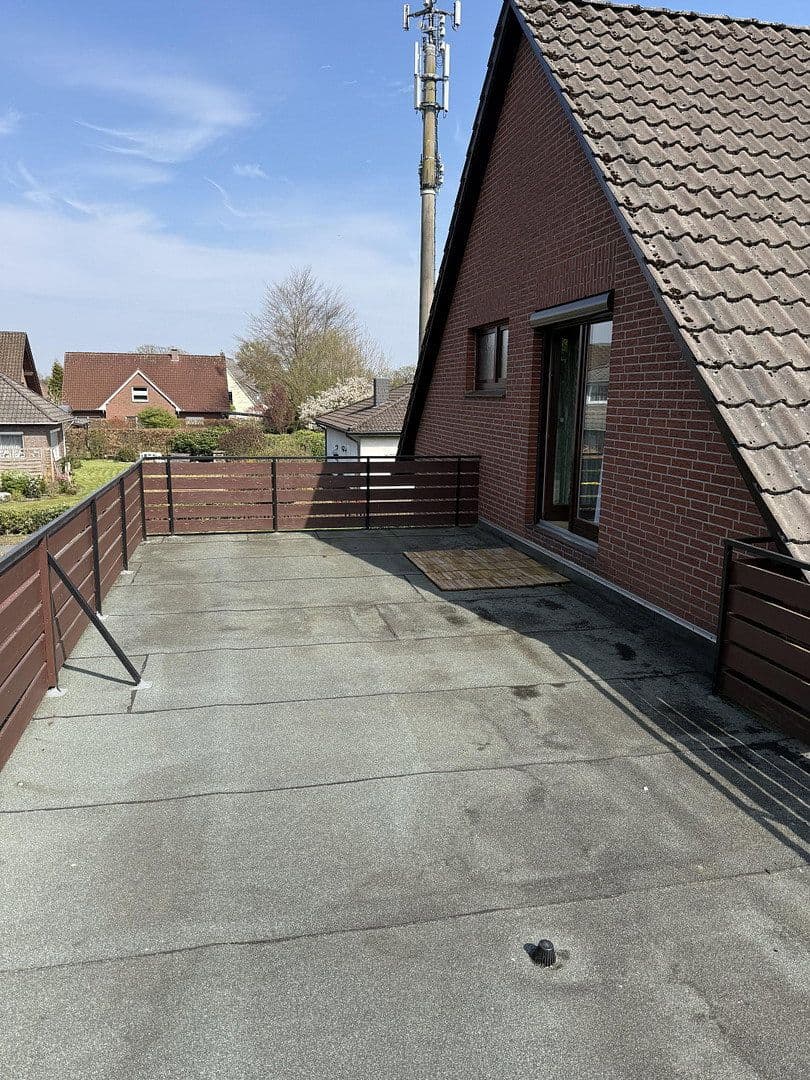 Prodej domu 211 m², pozemek 939 m², Großenkneten, Dolní Sasko Prodej domu 211 m², pozemek 939 m², Großenkneten, Dolní Sasko