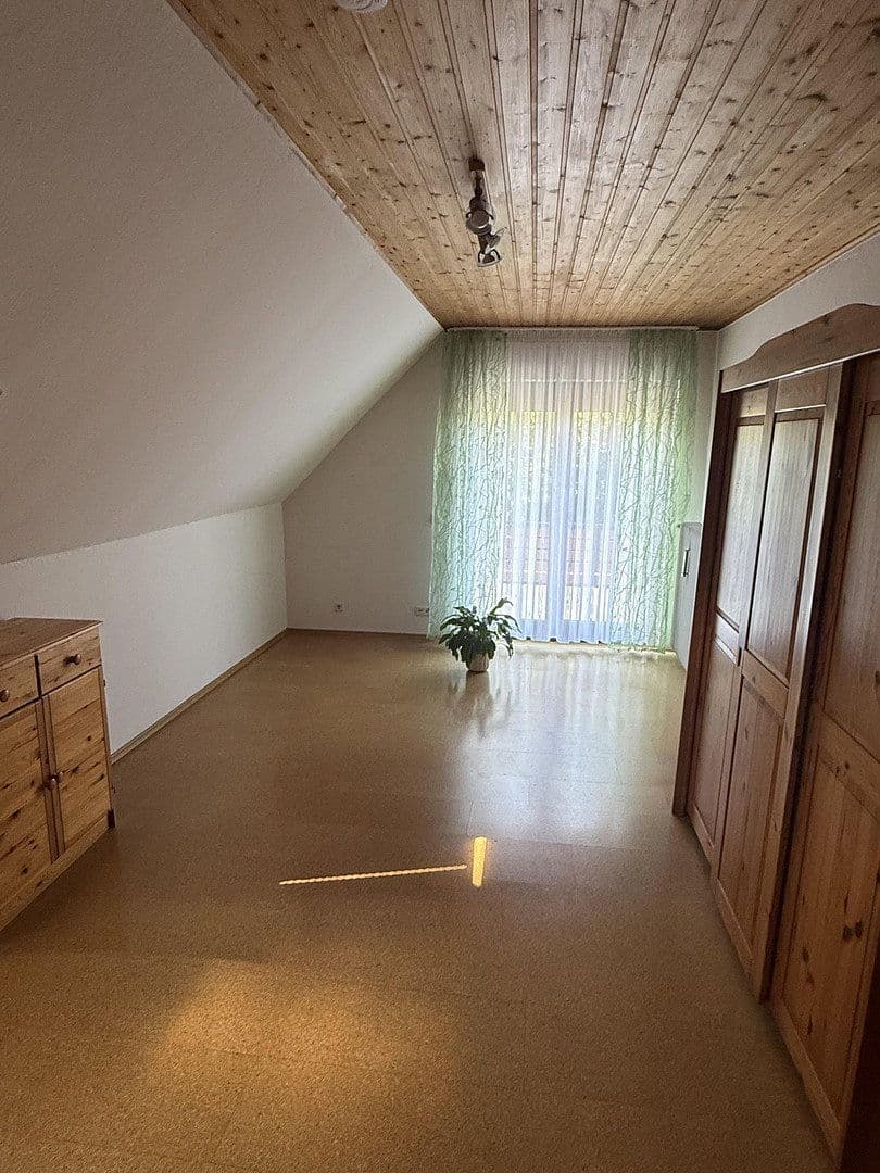 Prodej domu 211 m², pozemek 939 m², Großenkneten, Dolní Sasko Prodej domu 211 m², pozemek 939 m², Großenkneten, Dolní Sasko