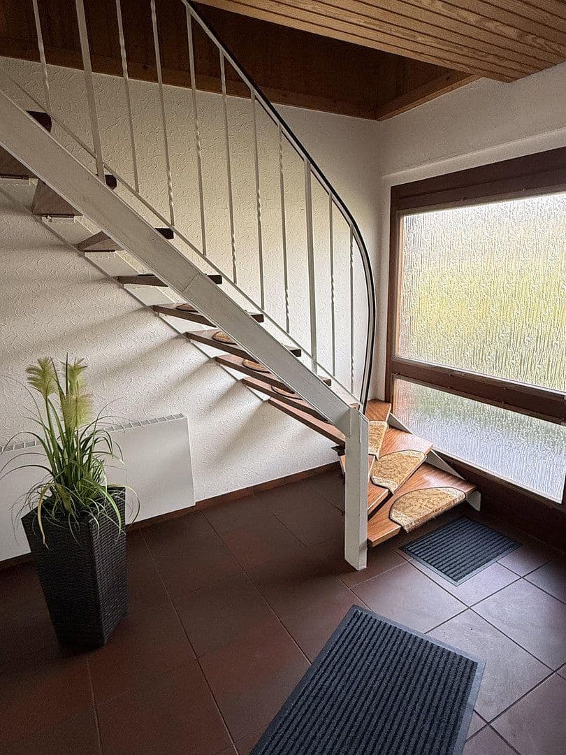 Prodej domu 211 m², pozemek 939 m², Großenkneten, Dolní Sasko Prodej domu 211 m², pozemek 939 m², Großenkneten, Dolní Sasko