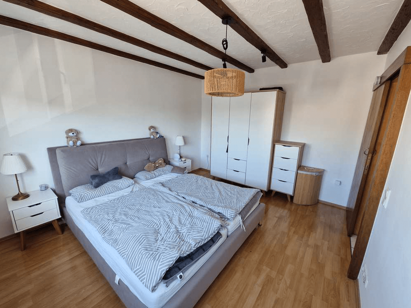 Prodej bytu 5+1 91 m², Weißenthurm, Porýní-Falc Prodej bytu 5+1 91 m², Weißenthurm, Porýní-Falc