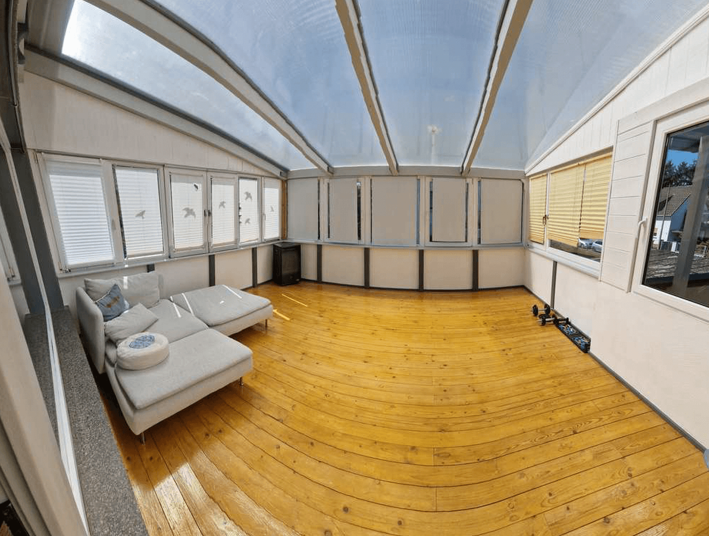 Prodej bytu 5+1 91 m², Weißenthurm, Porýní-Falc Prodej bytu 5+1 91 m², Weißenthurm, Porýní-Falc