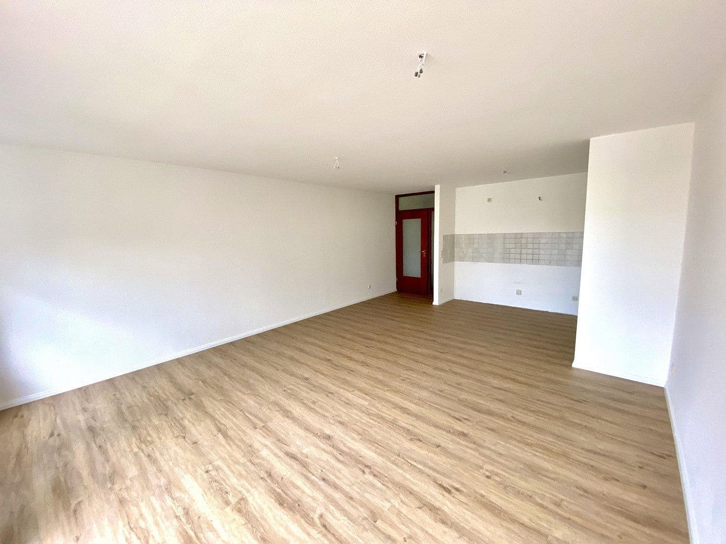 Pronájem bytu 2+1 63 m², Anton-Zickmantel-Str. 40b, Leipzig, Sasko Pronájem bytu 2+1 63 m², Anton-Zickmantel-Str. 40b, Leipzig, Sasko