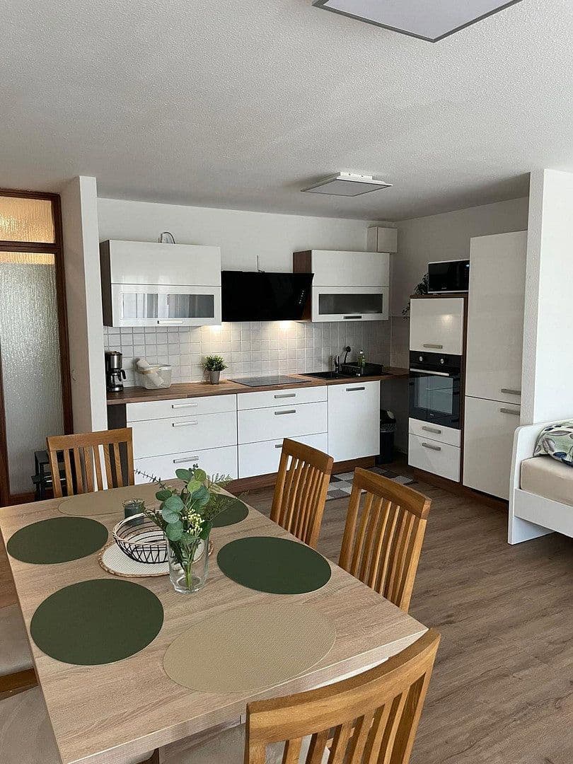 Pronájem bytu 2+1 63 m², Anton-Zickmantel-Str. 40b, Leipzig, Sasko Pronájem bytu 2+1 63 m², Anton-Zickmantel-Str. 40b, Leipzig, Sasko