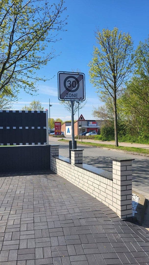 Prodej domu 175 m², pozemek 364 m², Nordstemmen, Dolní Sasko Prodej domu 175 m², pozemek 364 m², Nordstemmen, Dolní Sasko