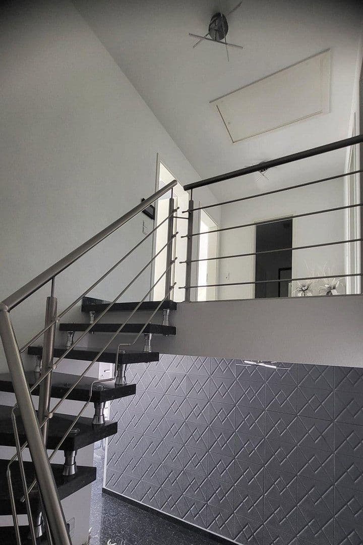 Prodej domu 175 m², pozemek 364 m², Nordstemmen, Dolní Sasko Prodej domu 175 m², pozemek 364 m², Nordstemmen, Dolní Sasko