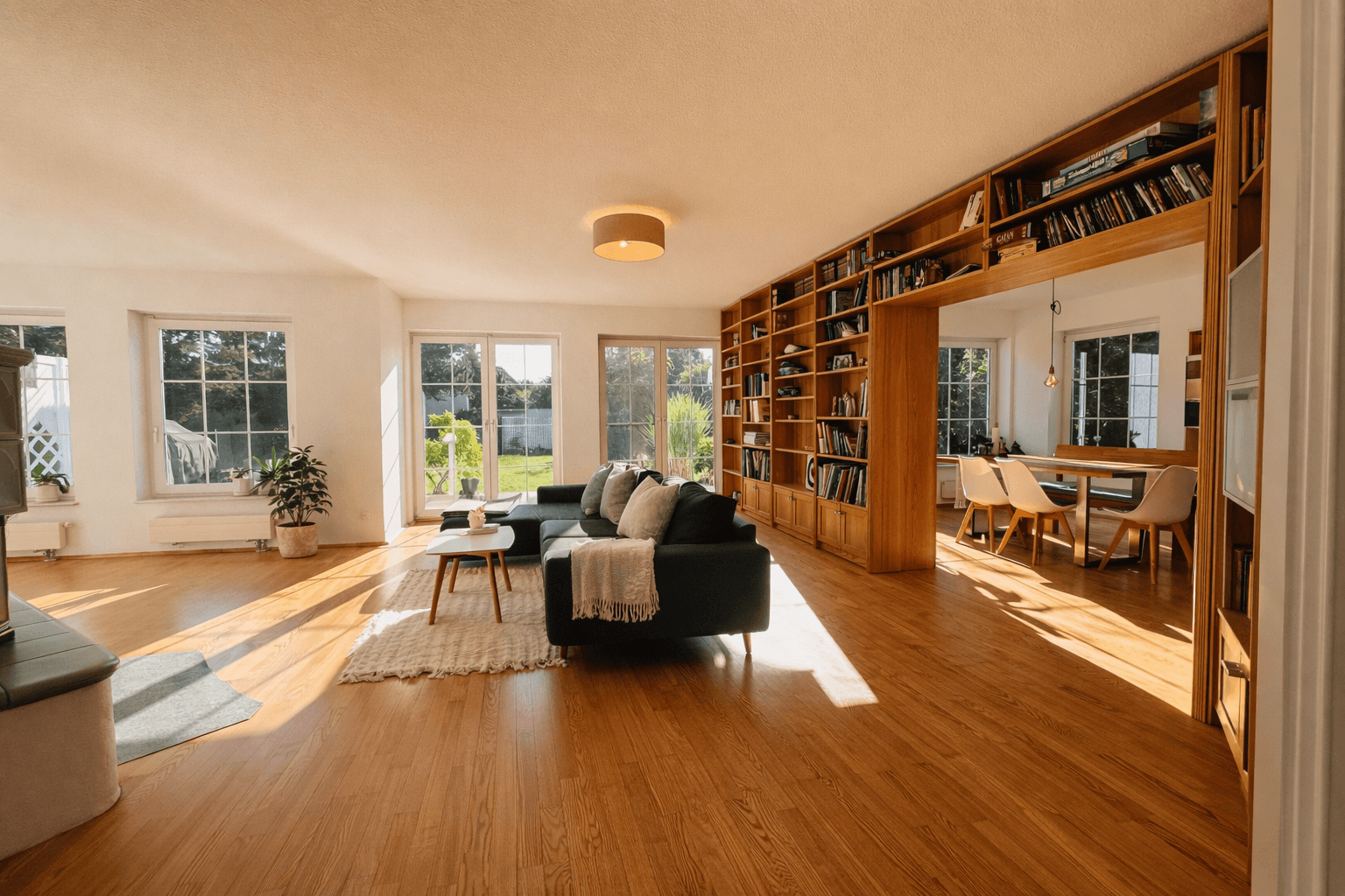 Prodej domu 309 m², pozemek 1.280 m², Markkleeberg, Sasko Prodej domu 309 m², pozemek 1.280 m², Markkleeberg, Sasko