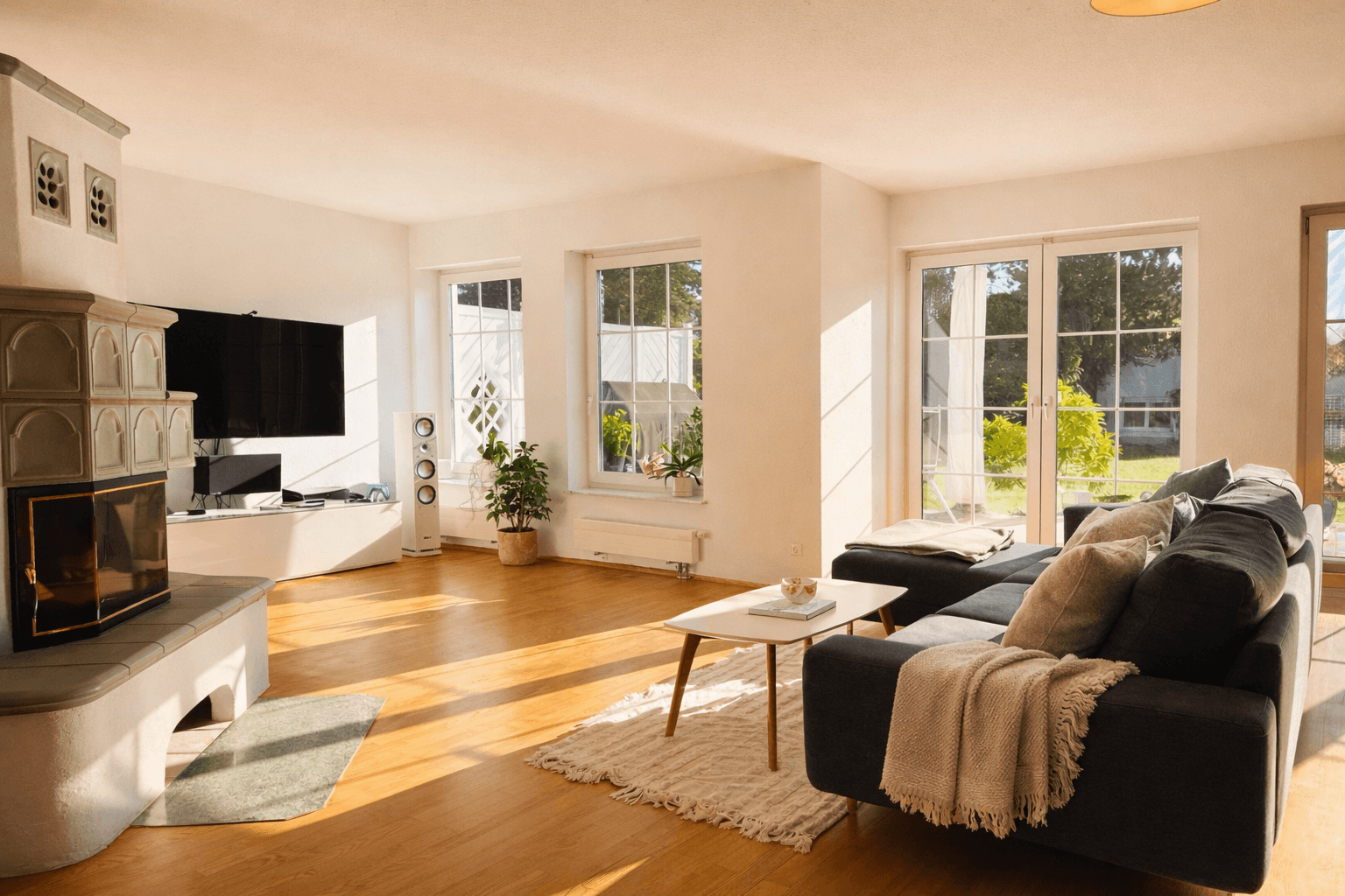 Prodej domu 309 m², pozemek 1.280 m², Markkleeberg, Sasko Prodej domu 309 m², pozemek 1.280 m², Markkleeberg, Sasko