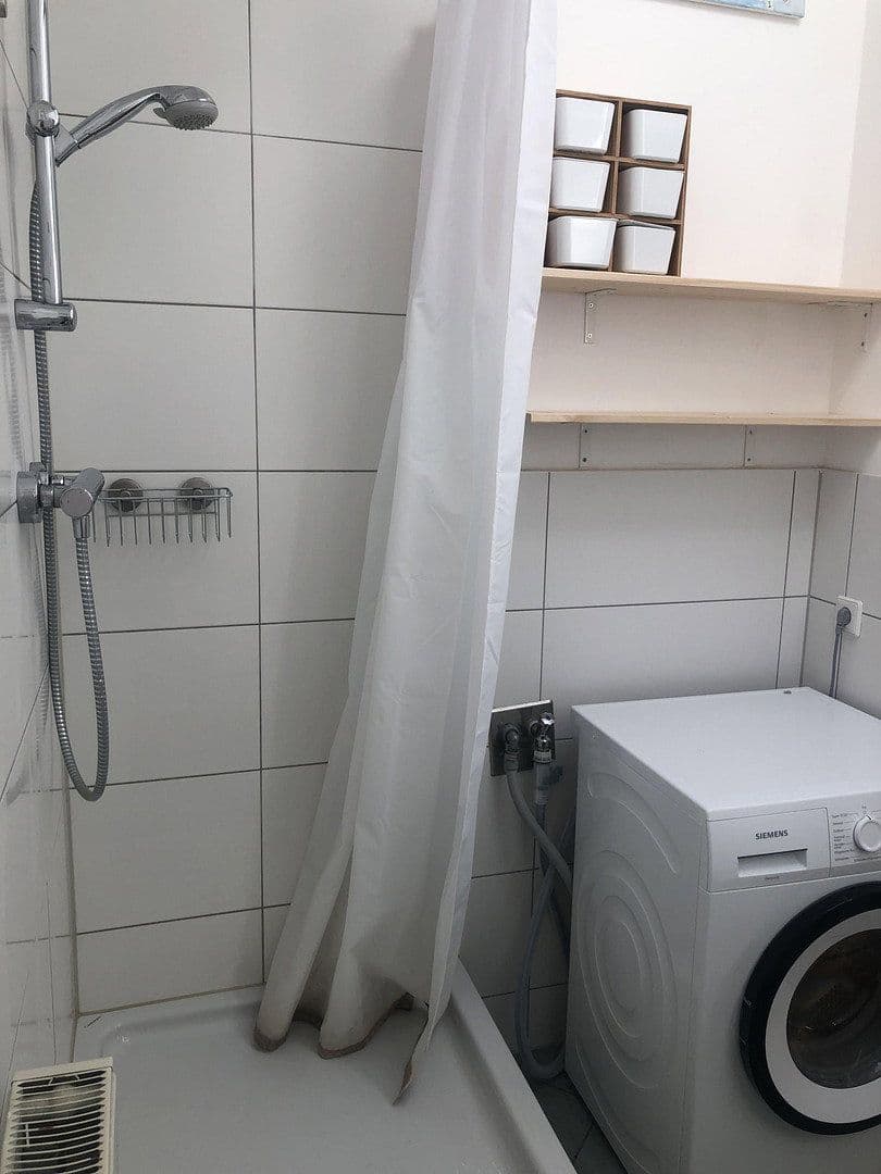 Pronájem bytu 2+1 70 m², Fichtestr. 29, Berlin, Berlín Pronájem bytu 2+1 70 m², Fichtestr. 29, Berlin, Berlín