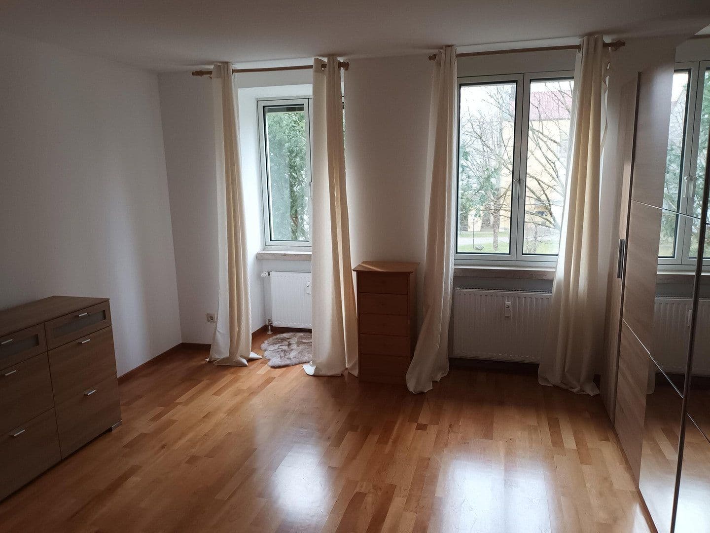 Pronájem bytu 3+1 105 m², München, Bavorsko Pronájem bytu 3+1 105 m², München, Bavorsko