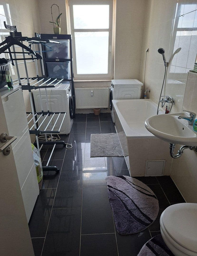 Pronájem bytu 3+1 69 m², Magdeburger Str. 31, Magdeburg, Sasko-Anhaltsko Pronájem bytu 3+1 69 m², Magdeburger Str. 31, Magdeburg, Sasko-Anhaltsko