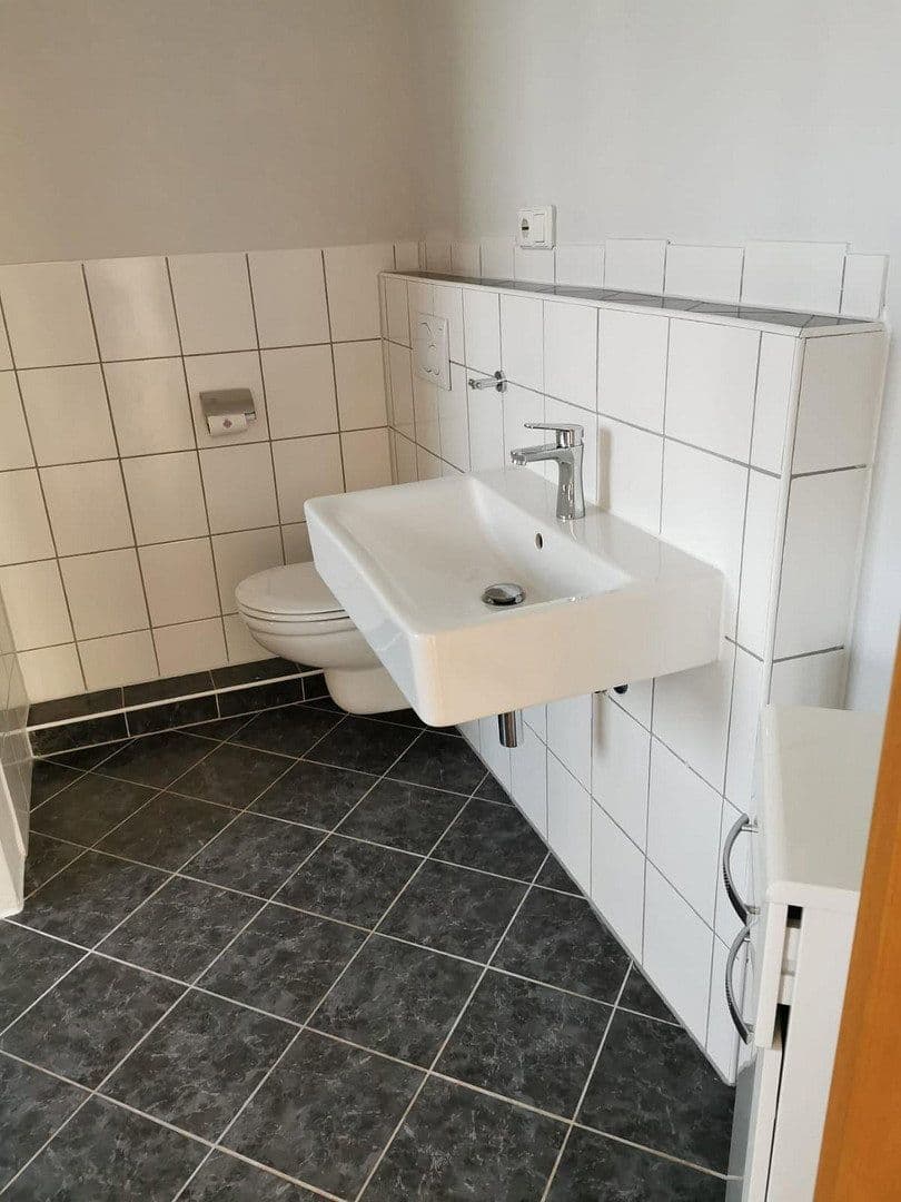 Prodej domu 172 m², pozemek 697 m², Ostrach, Bádensko-Württembersko Prodej domu 172 m², pozemek 697 m², Ostrach, Bádensko-Württembersko
