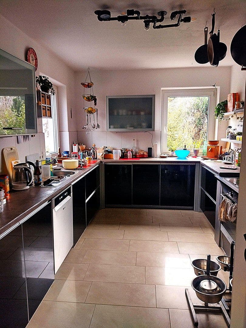 Prodej domu 172 m², pozemek 697 m², Ostrach, Bádensko-Württembersko Prodej domu 172 m², pozemek 697 m², Ostrach, Bádensko-Württembersko