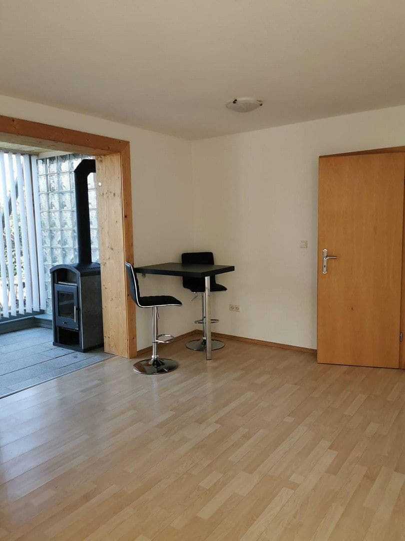 Prodej domu 172 m², pozemek 697 m², Ostrach, Bádensko-Württembersko Prodej domu 172 m², pozemek 697 m², Ostrach, Bádensko-Württembersko