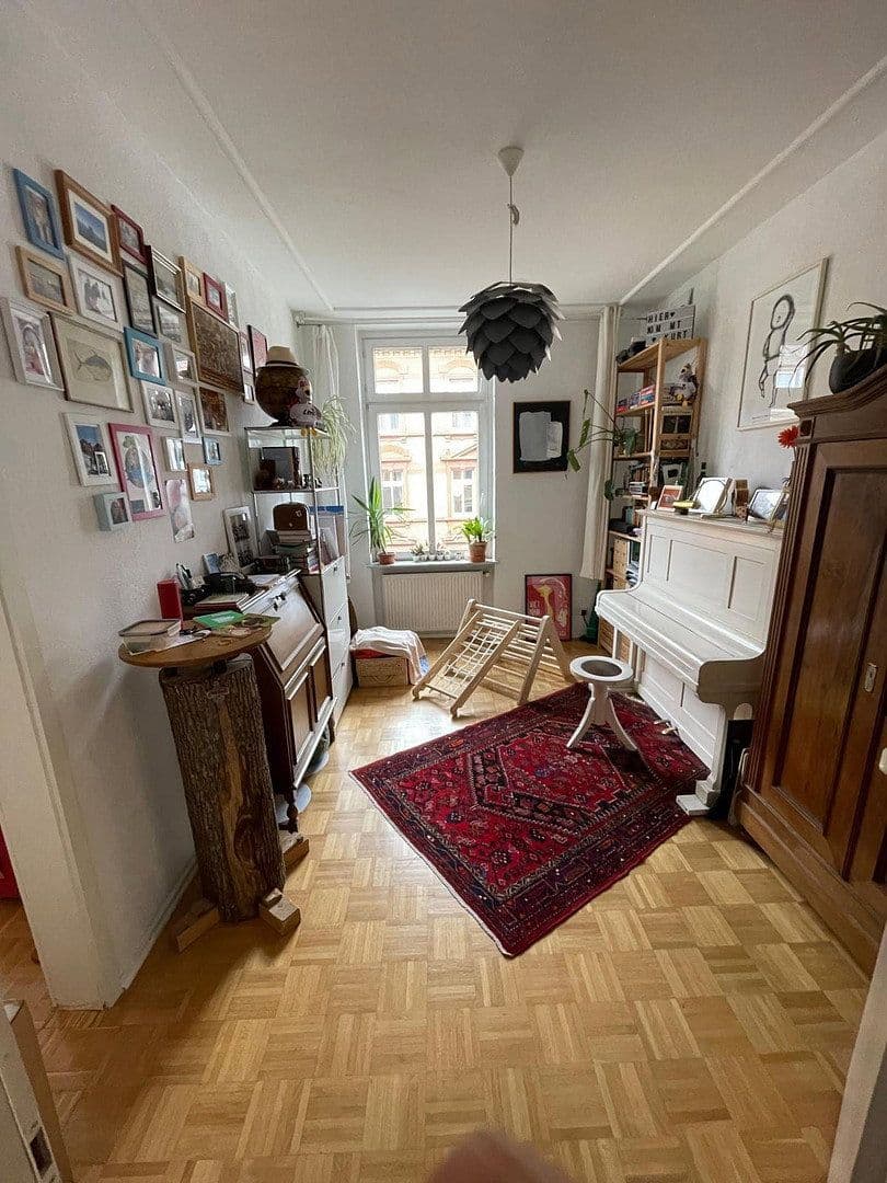 Pronájem bytu 3+1 80 m², Klauprechtstraße 28, Karlsruhe, Bádensko-Württembersko Pronájem bytu 3+1 80 m², Klauprechtstraße 28, Karlsruhe, Bádensko-Württembersko