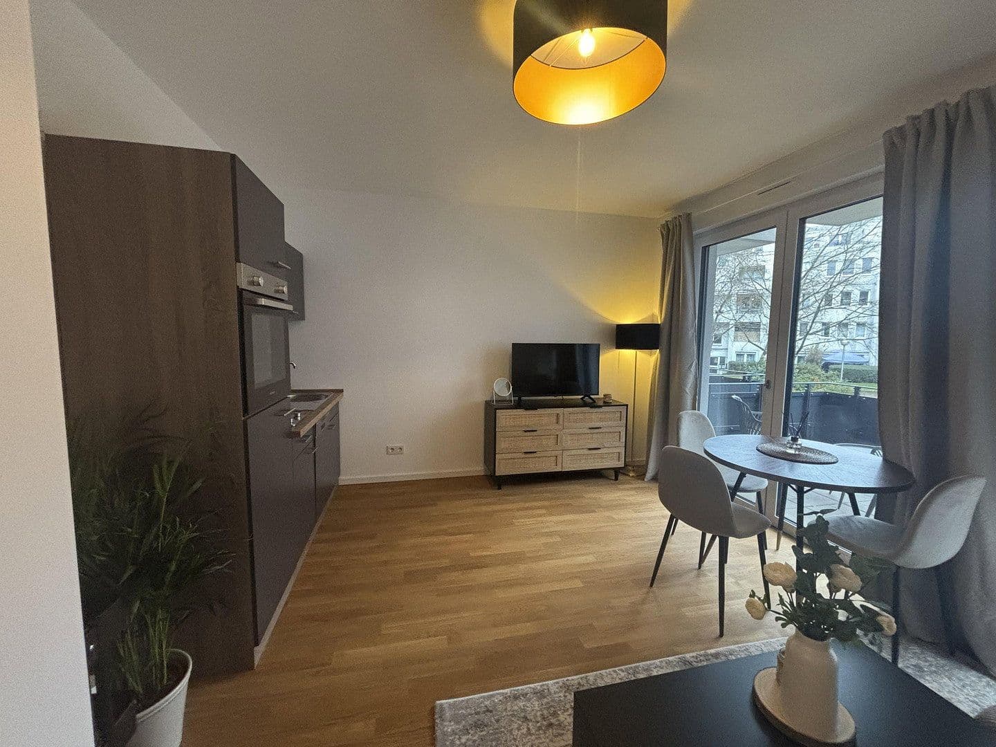 Pronájem bytu 1+1 29 m², Pankstr 89, Berlin, Berlín Pronájem bytu 1+1 29 m², Pankstr 89, Berlin, Berlín