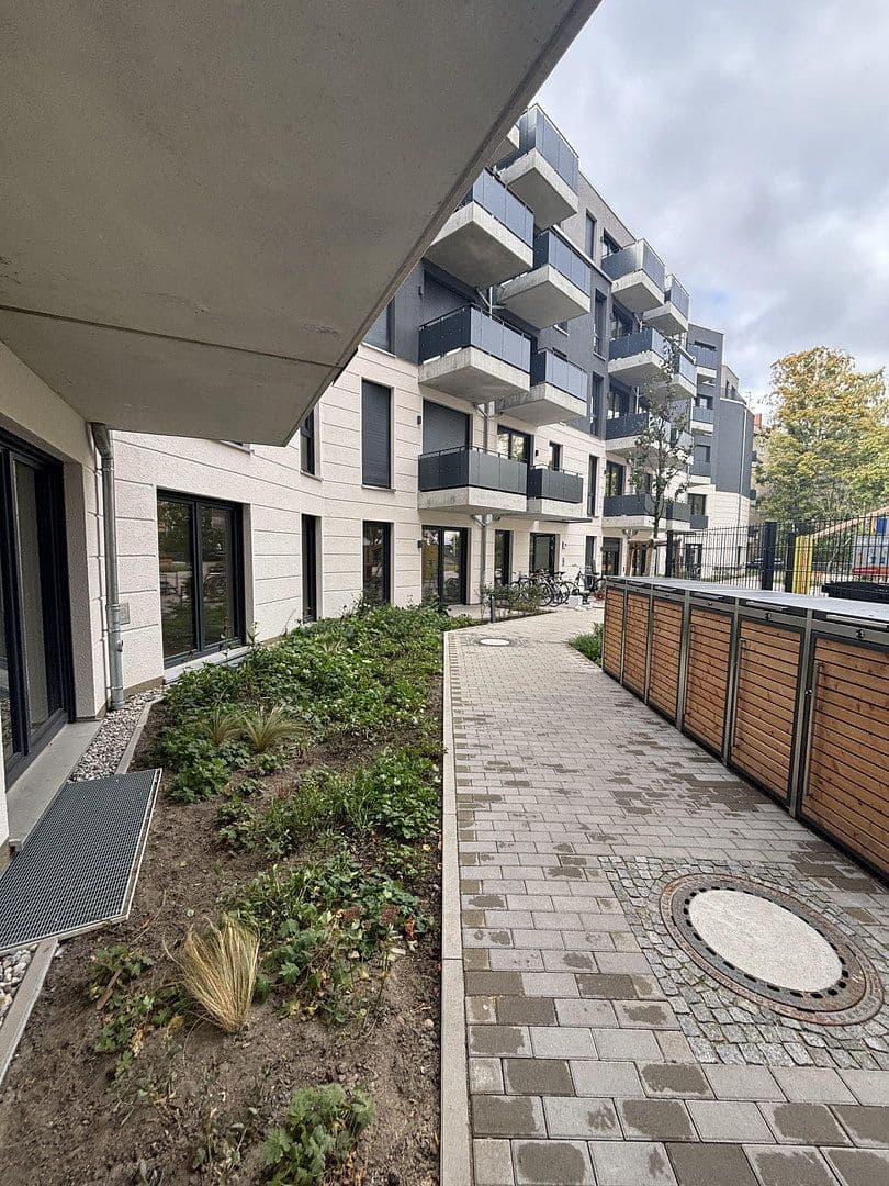 Pronájem bytu 1+1 29 m², Pankstr 89, Berlin, Berlín Pronájem bytu 1+1 29 m², Pankstr 89, Berlin, Berlín