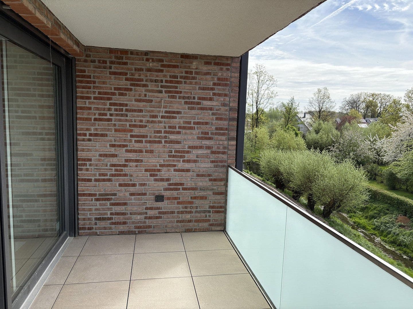 Pronájem bytu 3+1 82 m², Legden, Severní Porýní-Vestfálsko Pronájem bytu 3+1 82 m², Legden, Severní Porýní-Vestfálsko
