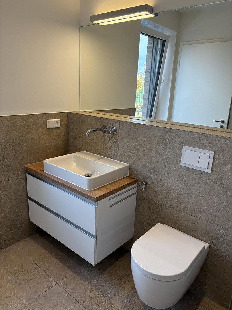 Pronájem bytu 3+1 82 m², Legden, Severní Porýní-Vestfálsko Pronájem bytu 3+1 82 m², Legden, Severní Porýní-Vestfálsko