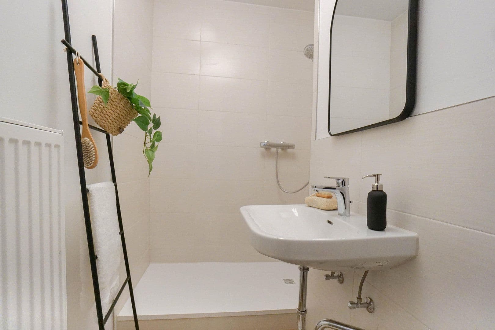 Pronájem bytu 71 m², Bremerhaven, Bremen Pronájem bytu 71 m², Bremerhaven, Bremen