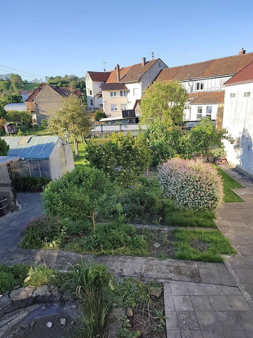 Prodej domu 294 m², pozemek 822 m², Östringen, Bádensko-Württembersko Prodej domu 294 m², pozemek 822 m², Östringen, Bádensko-Württembersko