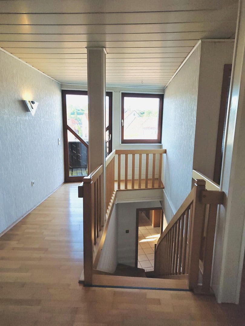 Prodej domu 294 m², pozemek 822 m², Östringen, Bádensko-Württembersko Prodej domu 294 m², pozemek 822 m², Östringen, Bádensko-Württembersko