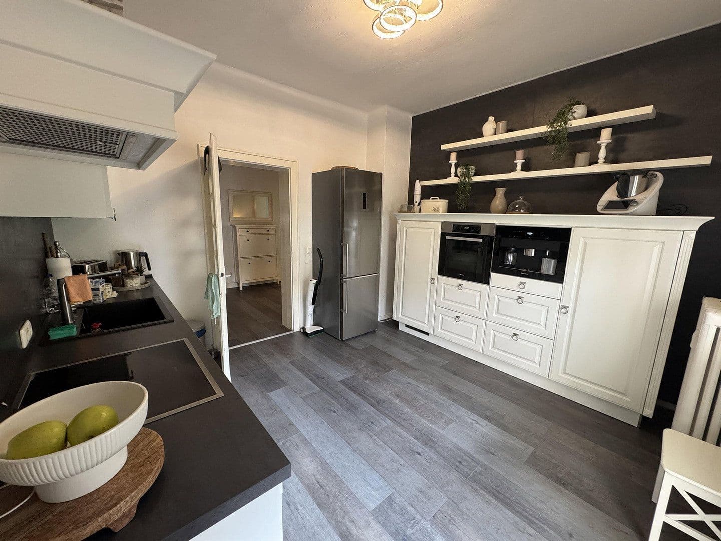 Pronájem bytu 5+1 146 m², Wittekindstrasse 29, Gelsenkirchen, Severní Porýní-Vestfálsko Pronájem bytu 5+1 146 m², Wittekindstrasse 29, Gelsenkirchen, Severní Porýní-Vestfálsko