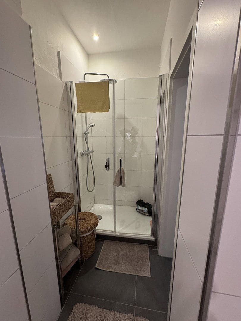 Pronájem bytu 5+1 146 m², Wittekindstrasse 29, Gelsenkirchen, Severní Porýní-Vestfálsko Pronájem bytu 5+1 146 m², Wittekindstrasse 29, Gelsenkirchen, Severní Porýní-Vestfálsko