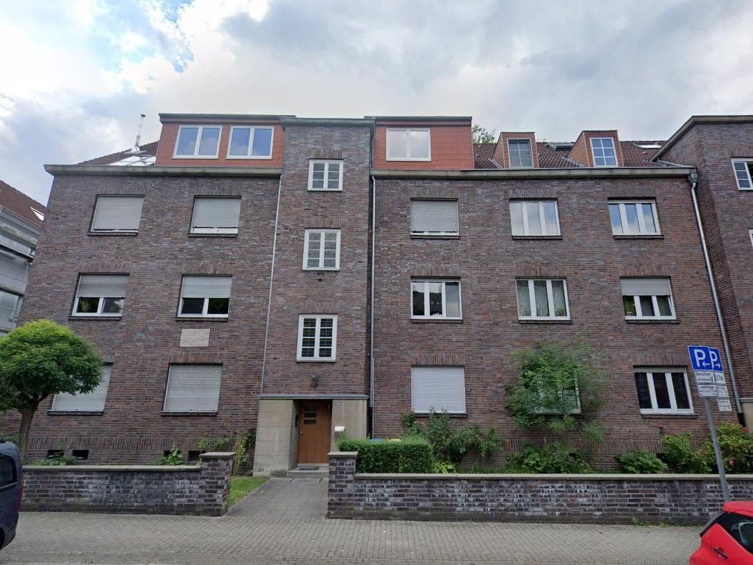 Pronájem bytu 5+1 146 m², Wittekindstrasse 29, Gelsenkirchen, Severní Porýní-Vestfálsko Pronájem bytu 5+1 146 m², Wittekindstrasse 29, Gelsenkirchen, Severní Porýní-Vestfálsko