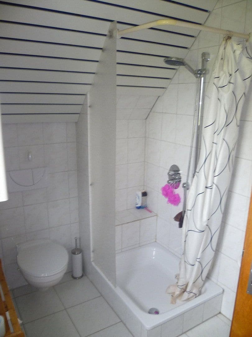 Pronájem bytu 3+1 67 m², Nistertal, Porýní-Falc Pronájem bytu 3+1 67 m², Nistertal, Porýní-Falc