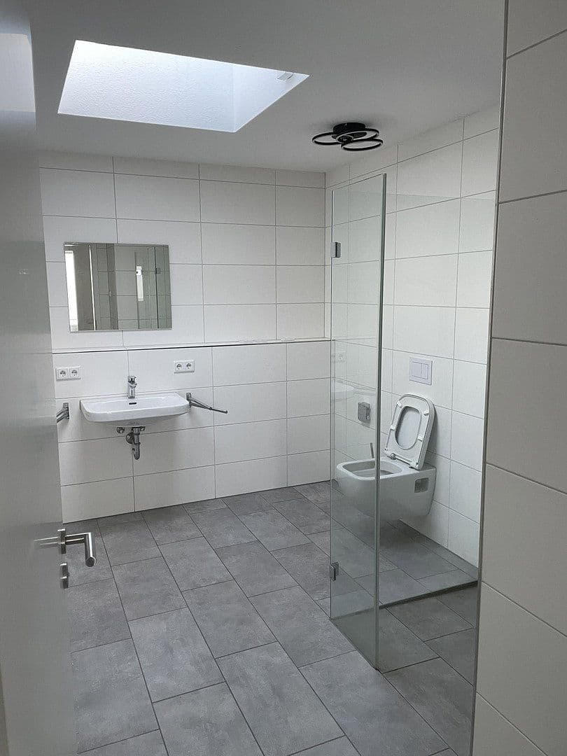Pronájem bytu 2+1 100 m², Bismarckstraße 32, Lemgo, Severní Porýní-Vestfálsko Pronájem bytu 2+1 100 m², Bismarckstraße 32, Lemgo, Severní Porýní-Vestfálsko