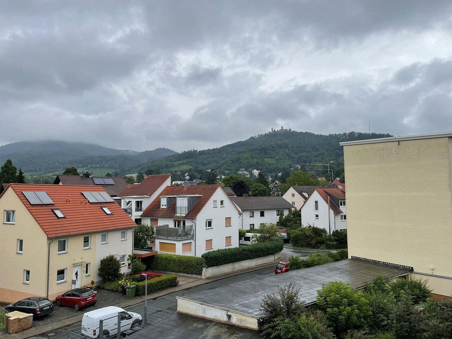 Pronájem bytu 4+1 106 m², Schillerstraße 77, Bensheim, Hessen Pronájem bytu 4+1 106 m², Schillerstraße 77, Bensheim, Hessen