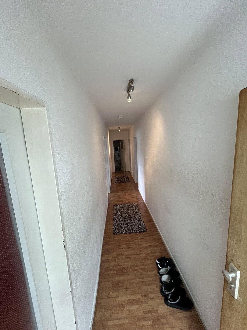 Pronájem bytu 4+1 106 m², Schillerstraße 77, Bensheim, Hessen Pronájem bytu 4+1 106 m², Schillerstraße 77, Bensheim, Hessen