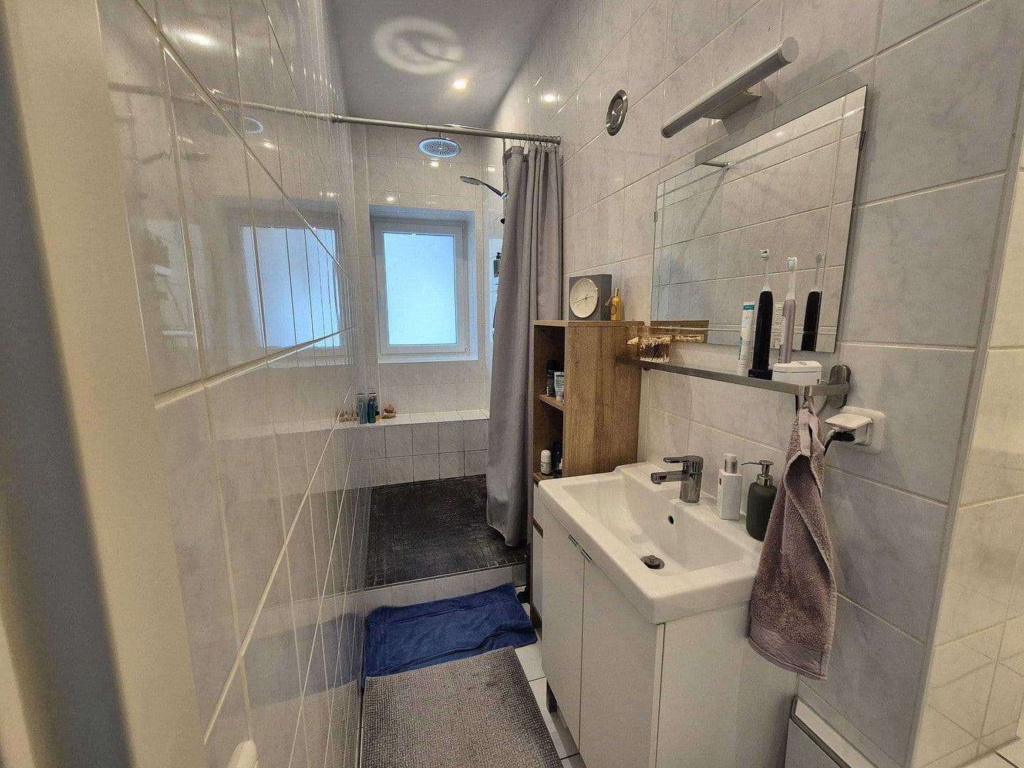 Pronájem bytu 2+1 51 m², Zehntenhofstr. 37, Wiesbaden, Hessen Pronájem bytu 2+1 51 m², Zehntenhofstr. 37, Wiesbaden, Hessen