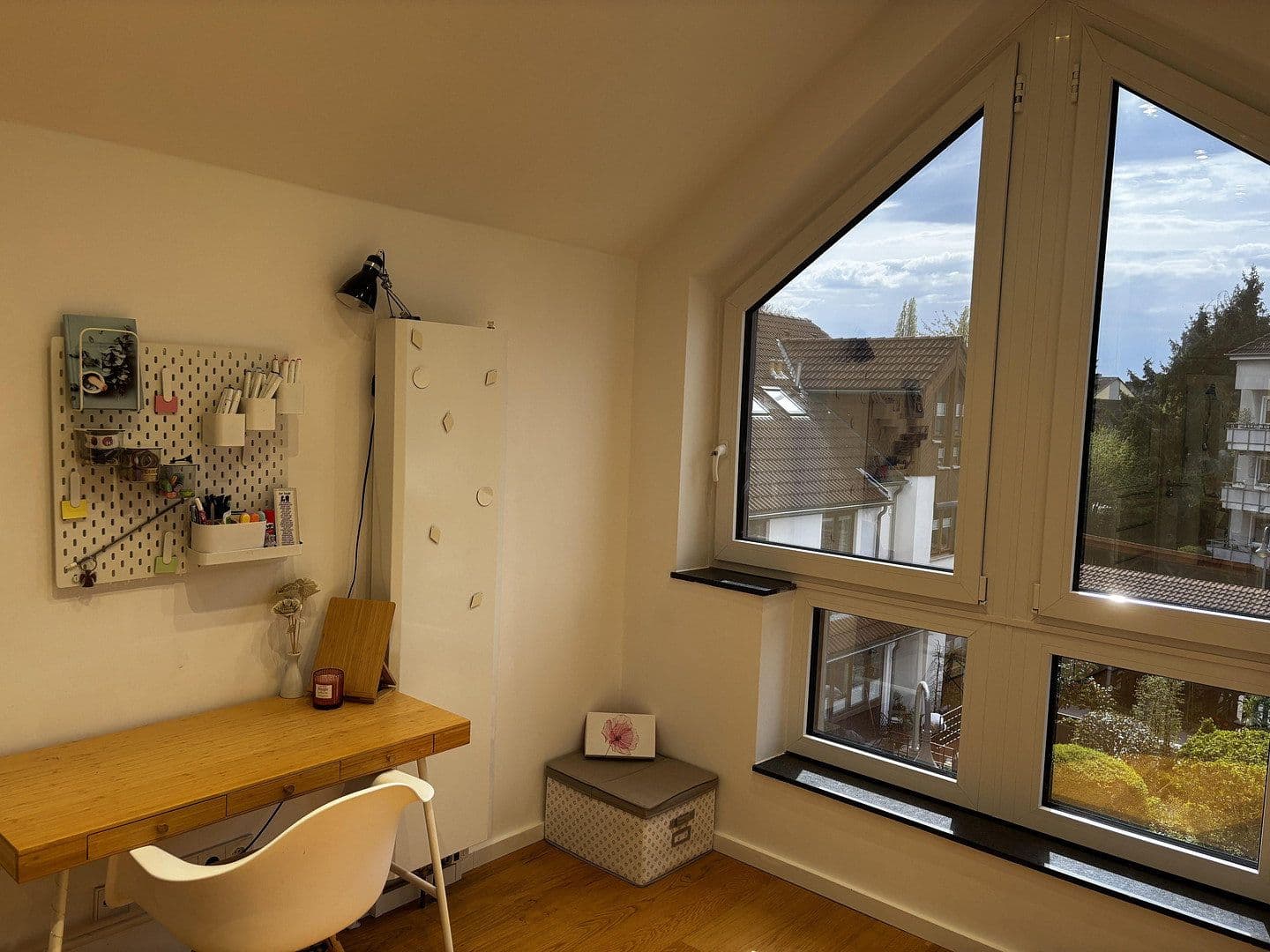 Prodej domu 124 m², pozemek 220 m², Düsseldorf, Severní Porýní-Vestfálsko Prodej domu 124 m², pozemek 220 m², Düsseldorf, Severní Porýní-Vestfálsko