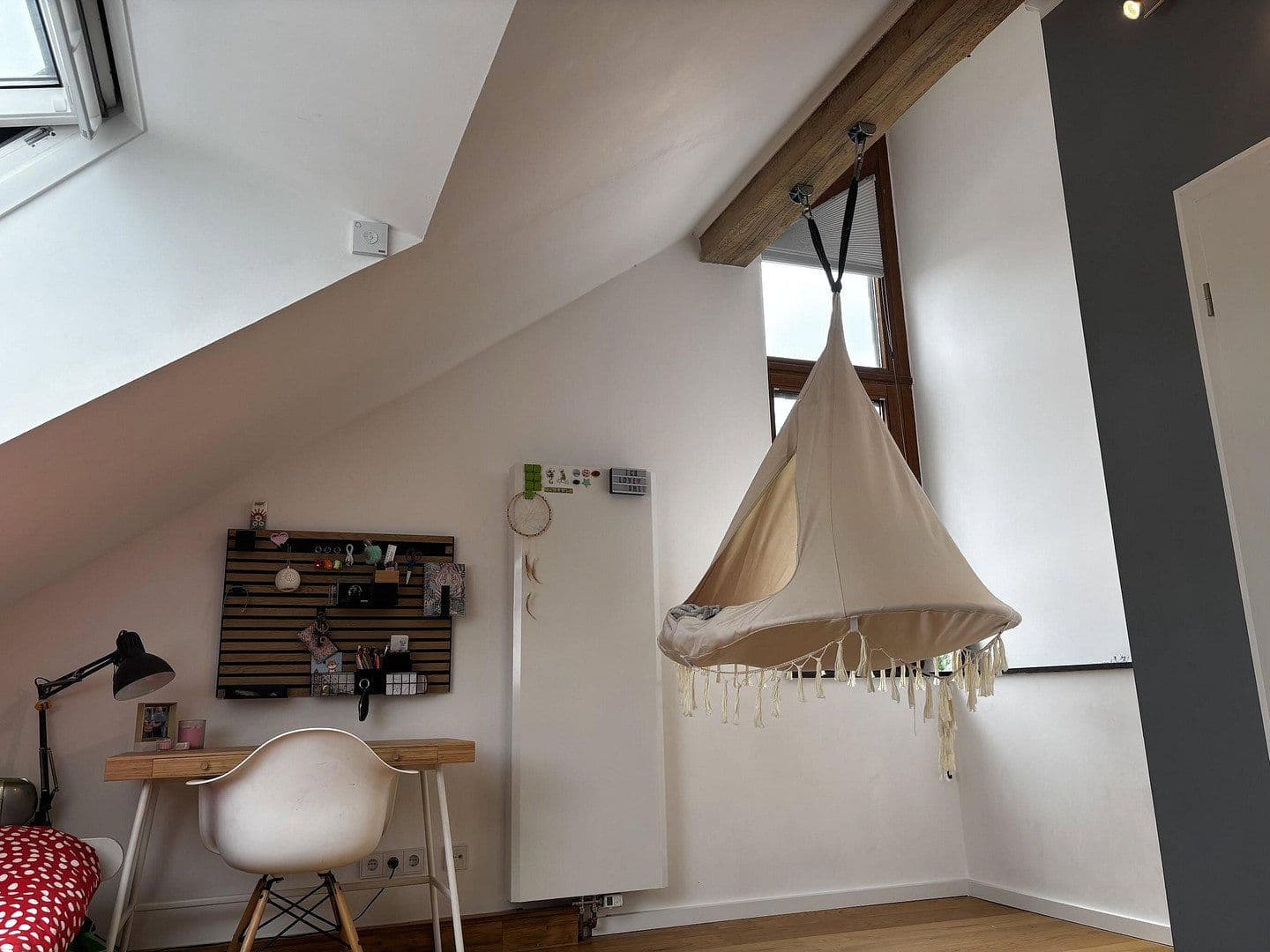 Prodej domu 124 m², pozemek 220 m², Düsseldorf, Severní Porýní-Vestfálsko Prodej domu 124 m², pozemek 220 m², Düsseldorf, Severní Porýní-Vestfálsko