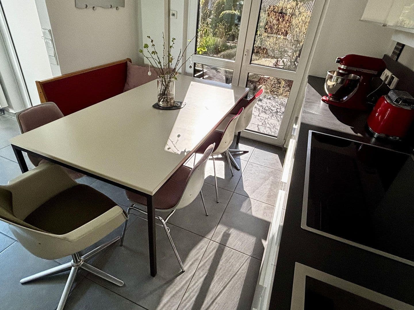 Prodej domu 124 m², pozemek 220 m², Düsseldorf, Severní Porýní-Vestfálsko Prodej domu 124 m², pozemek 220 m², Düsseldorf, Severní Porýní-Vestfálsko